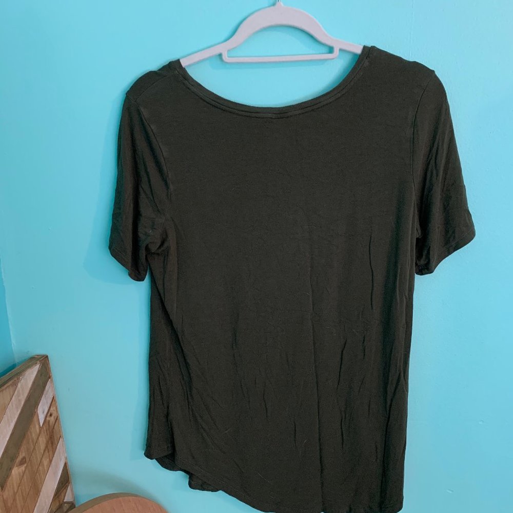 Olive Basic Shirt - Picture 4 of 4